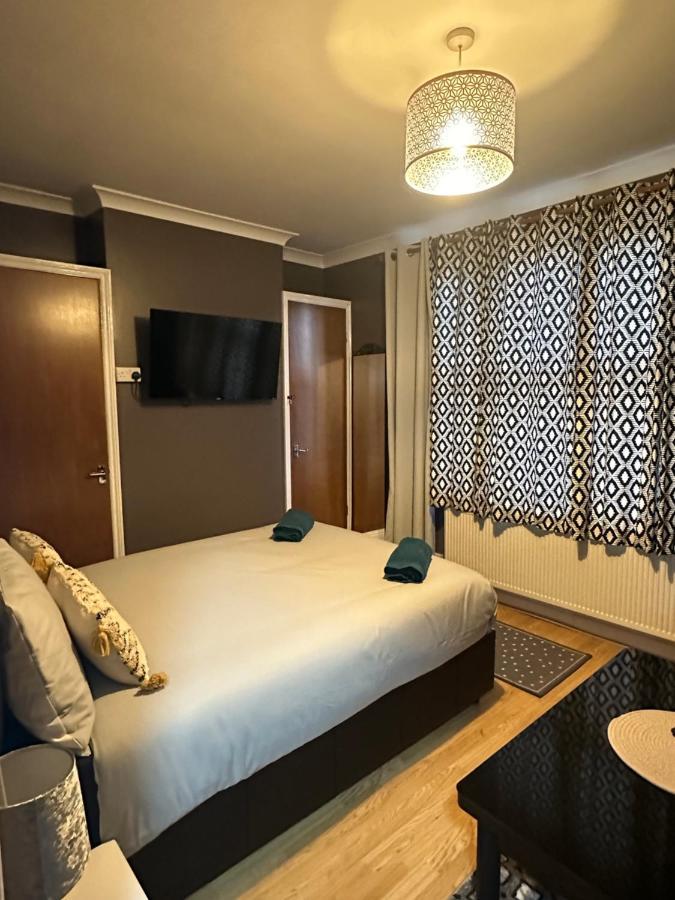 Beautiful Studio Apartment No4 Forest Road London Exterior foto